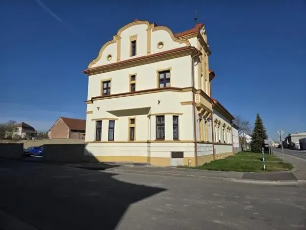 Prodej bytu 3+kk, Stěžery, Zámecká, 64 m2