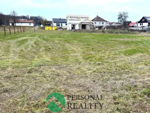 Pronájem pole, Žáravice, 1694 m2