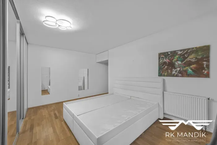 Pronájem bytu 2+kk, Praha - Krč, U krčského nádraží, 60 m2