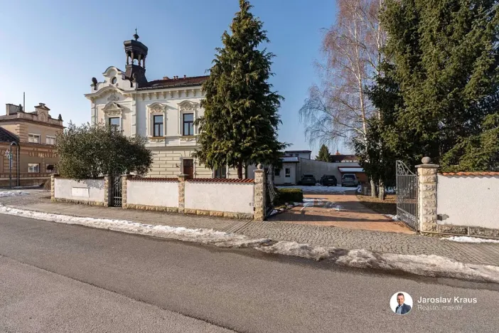 Prodej ubytování, Lázně Bělohrad, Lázeňská, 529 m2