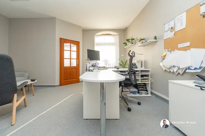 Prodej vícegeneračního domu, Lázně Bělohrad, Lázeňská, 529 m2