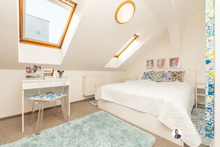 Prodej vícegeneračního domu, Lázně Bělohrad, Lázeňská, 529 m2