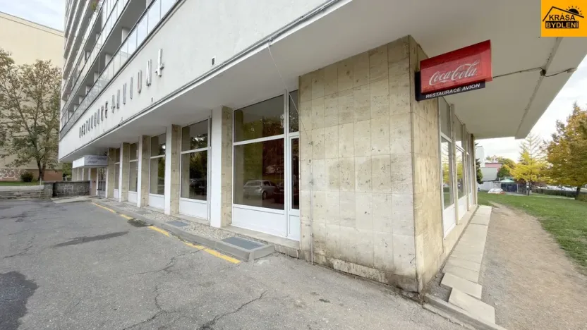 Prodej restaurace, Olomouc - Neředín, 730 m2