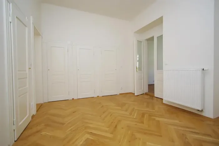 Pronájem bytu 2+1, Praha - Vinohrady, Mánesova, 79 m2