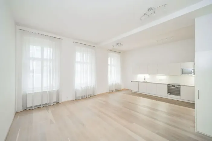 Pronájem bytu 2+kk, Praha - Nové Město, Petrská, 67 m2