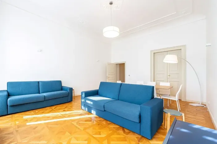 Pronájem bytu 3+1, Praha - Nové Město, Bolzanova, 93 m2