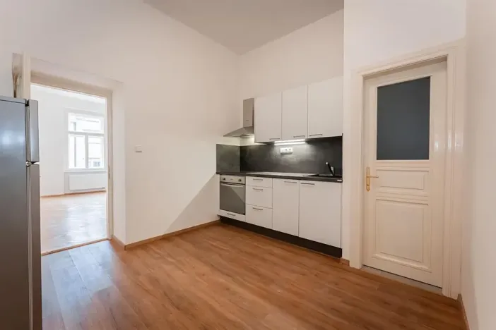 Pronájem bytu 2+kk, Praha - Nové Město, Lípová, 41 m2