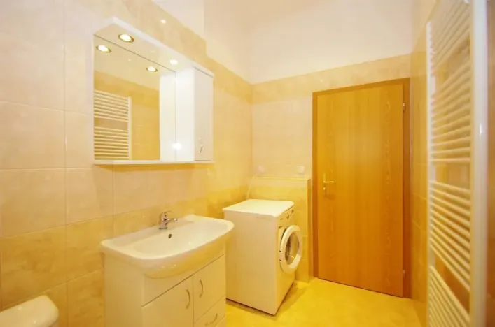 Pronájem bytu 2+kk, Praha - Vinohrady, Na Kozačce, 56 m2