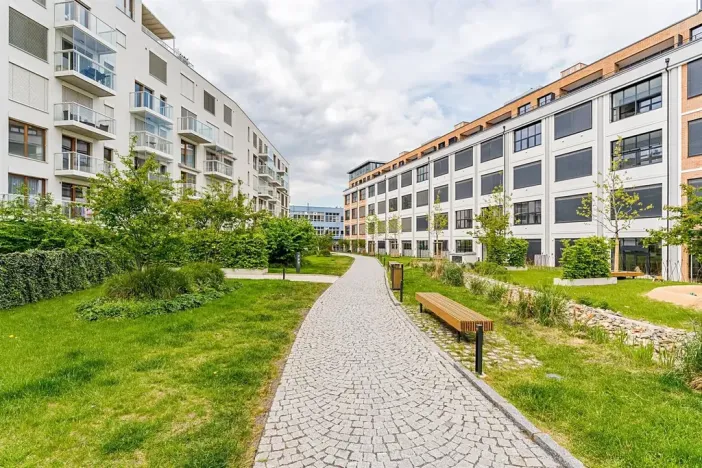 Pronájem bytu 3+kk, Praha - Košíře, Naskové, 97 m2