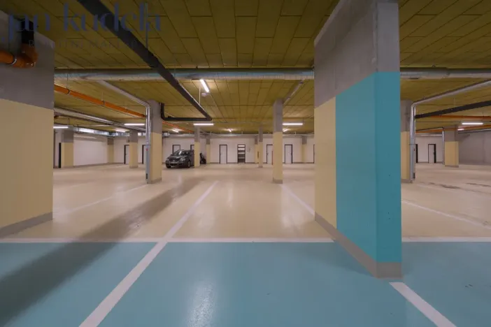 Pronájem bytu 3+kk, Brno, Komárovská, 75 m2