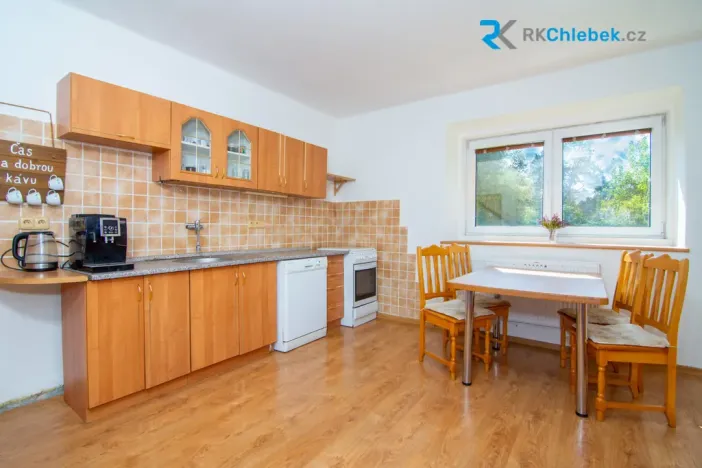 Prodej rodinného domu, Lomnice - Tylov, 180 m2