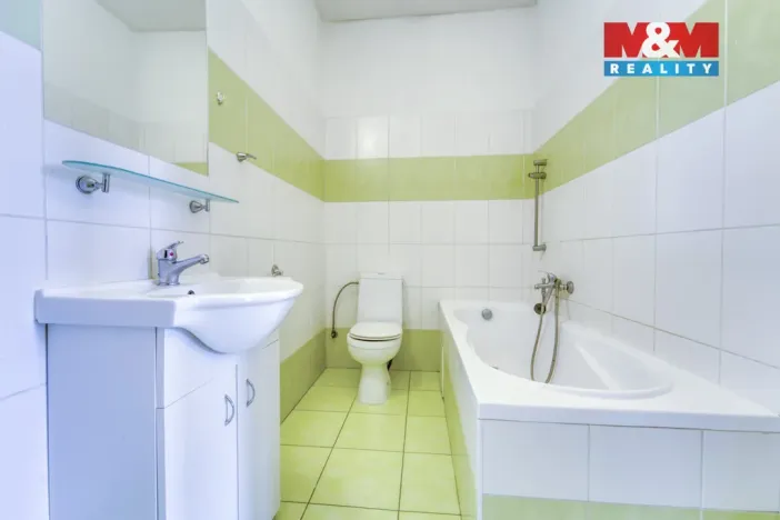 Pronájem bytu 1+1, Plzeň, V Šipce, 57 m2