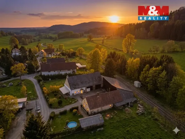 Prodej rodinného domu, Teplice nad Metují - Bohdašín, 236 m2