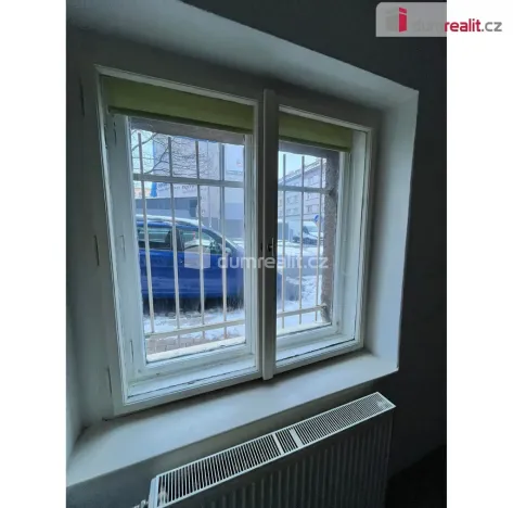 Pronájem bytu 2+1, Cheb, Hálkova, 52 m2