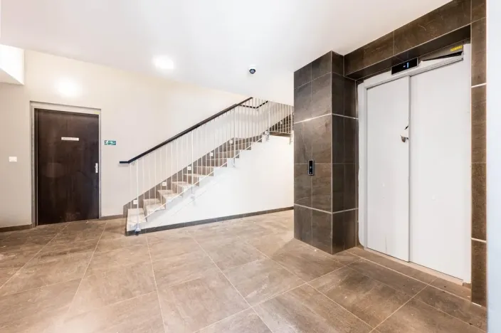 Pronájem bytu 1+kk, Praha - Libeň, Kotlaska, 36 m2