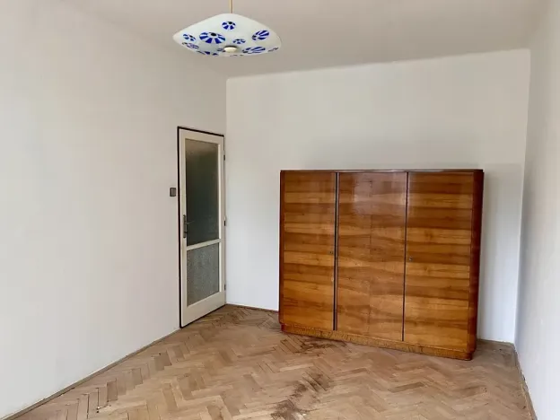 Pronájem bytu 3+1, Praha - Vršovice, Kavkazská, 63 m2