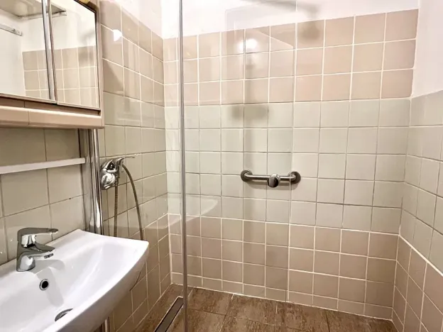 Pronájem bytu 3+1, Praha - Vršovice, Kavkazská, 63 m2