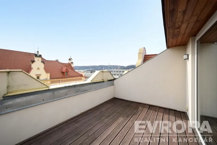 Pronájem bytu 2+kk, Praha - Podolí, Nedvědovo náměstí, 105 m2