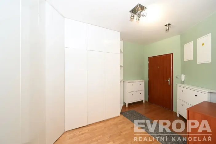 Pronájem bytu 2+kk, Praha - Podolí, Nedvědovo náměstí, 105 m2