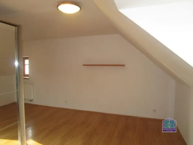 Pronájem bytu 1+kk, Sytno, 29 m2