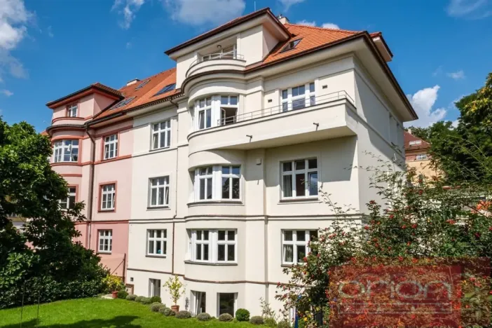 Pronájem bytu 4+1, Praha - Vinohrady, Hradešínská, 120 m2
