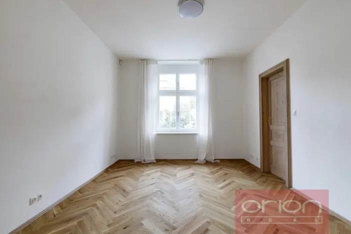 Pronájem bytu 4+1, Praha - Vinohrady, Hradešínská, 120 m2