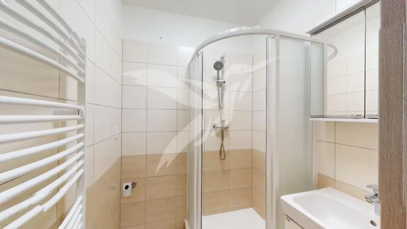 Pronájem bytu 2+1, Hrádek, 1. Máje, 50 m2