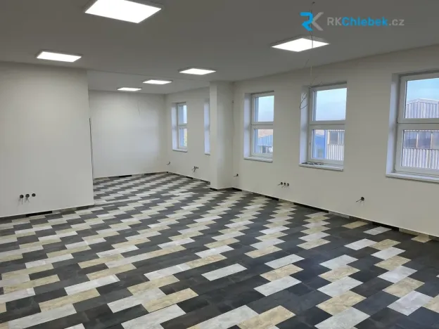 Pronájem kanceláře, Sedliště, 409 m2