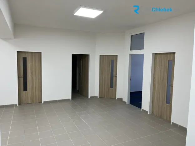 Pronájem kanceláře, Sedliště, 409 m2