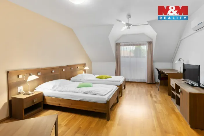 Prodej ubytování, Dobruška - Pulice, 1100 m2