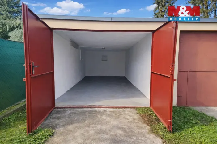 Prodej garáže, Uherské Hradiště, Revoluční, 17 m2