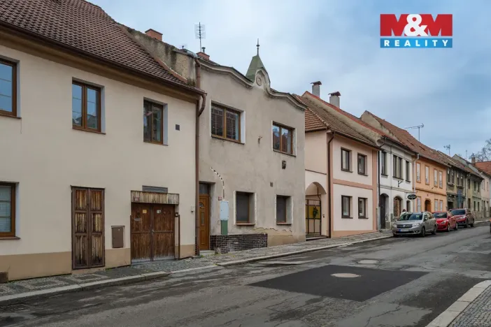 Prodej rodinného domu, Velvary, Pražská, 218 m2