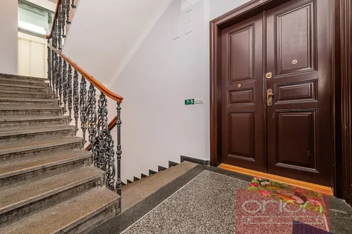 Prodej bytu 3+1, Praha - Smíchov, Zborovská, 89 m2