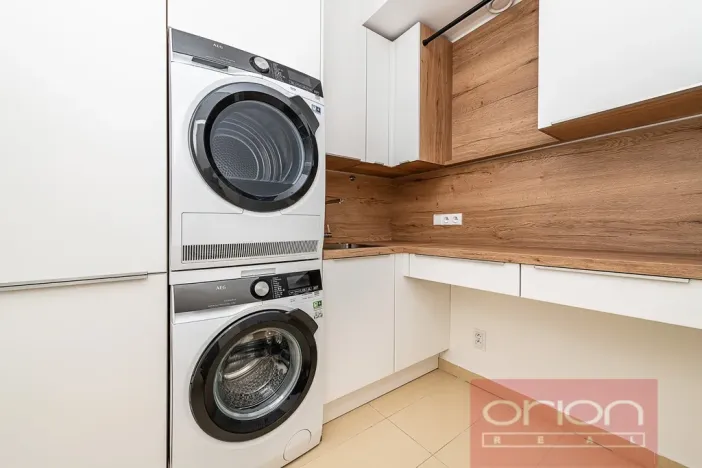 Prodej bytu 5+kk, Praha - Smíchov, Podbělohorská, 126 m2