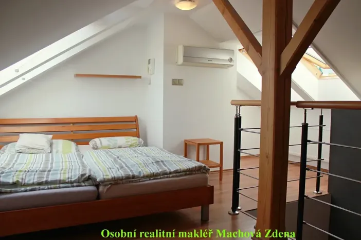 Pronájem bytu 3+kk, Praha - Strašnice, Gutova, 87 m2