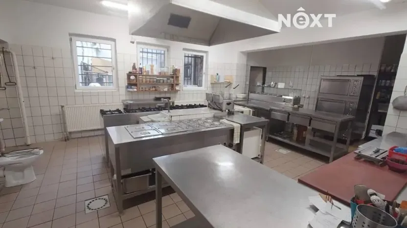 Prodej podílu restaurace, Mimoň, Nádražní, 1100 m2