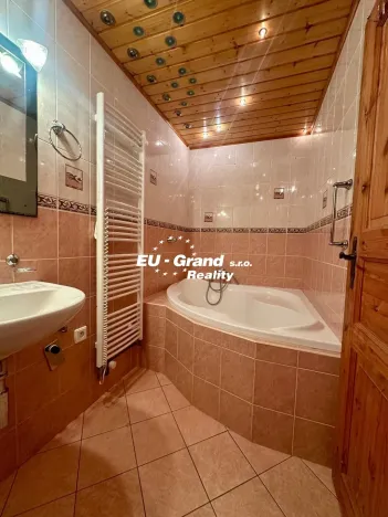 Prodej bytu 2+1, Rumburk - Rumburk 1, Náměstí Dobrovského, 56 m2