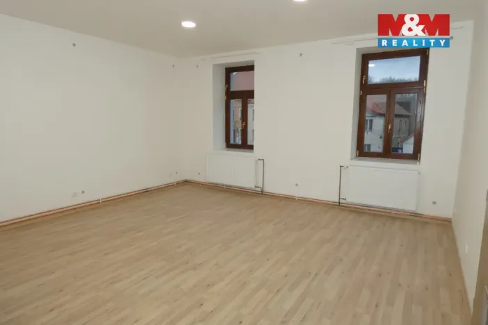 Pronájem bytu 3+kk, Žleby, Zámecké náměstí, 75 m2