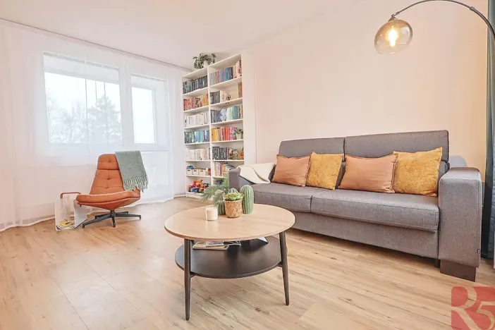 Prodej bytu 3+1, Praha - Bohnice, Feřtekova, 75 m2