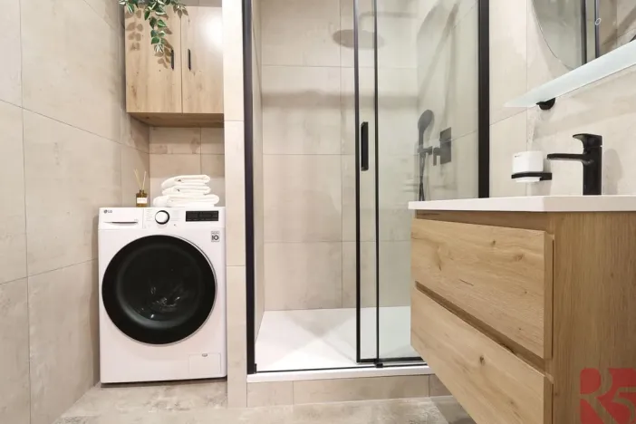 Prodej bytu 3+1, Praha - Bohnice, Feřtekova, 75 m2