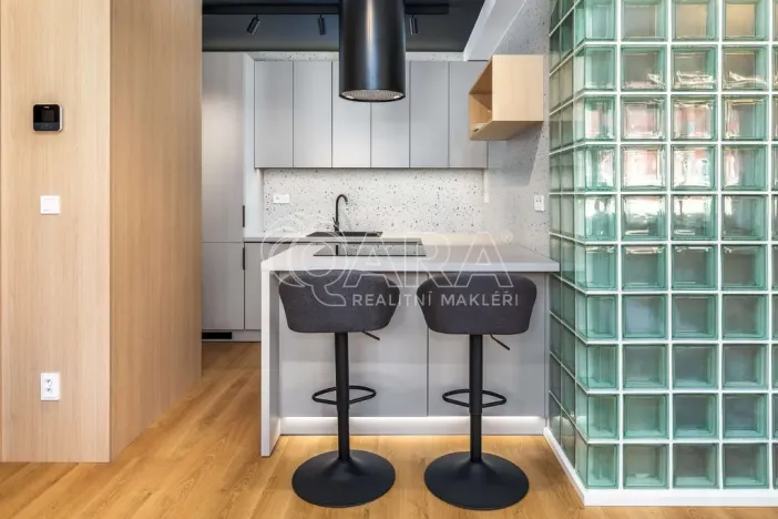 Pronájem bytu 2+kk, Praha - Libeň, Pivovarnická, 47 m2