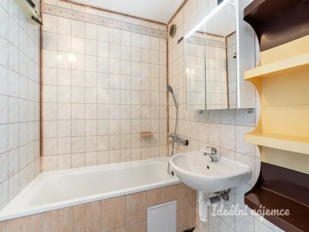 Prodej bytu 4+1, Praha - Stodůlky, Bellušova, 89 m2