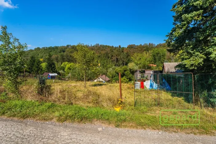 Prodej pozemku pro bydlení, Zadní Třebaň, 669 m2