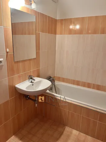 Pronájem bytu 2+kk, Kroměříž, Zborovská, 65 m2