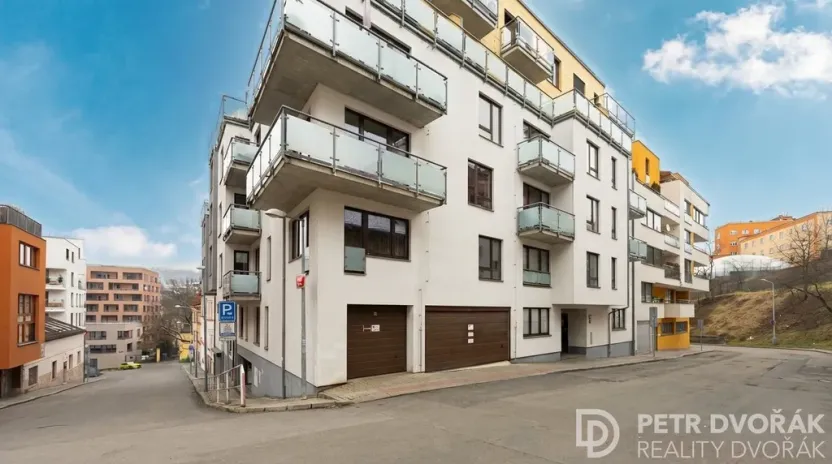 Prodej bytu 1+kk, Praha - Košíře, Musílkova, 59 m2