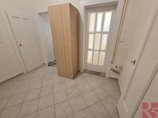 Pronájem bytu 3+kk, Praha - Holešovice, Poupětova, 60 m2