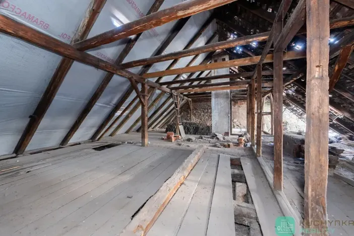 Prodej činžovního domu, Duchcov, G. Casanovy, 500 m2