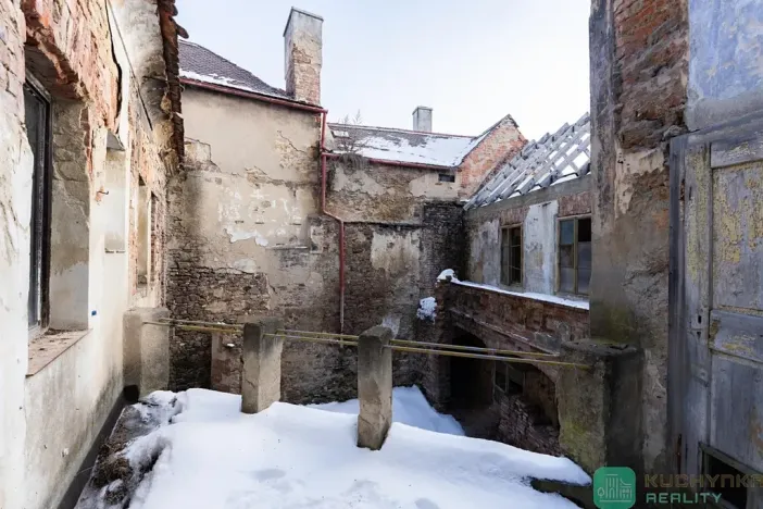 Prodej činžovního domu, Duchcov, G. Casanovy, 500 m2