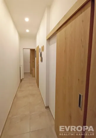 Prodej bytu 2+kk, Olomouc, Jeremenkova, 54 m2