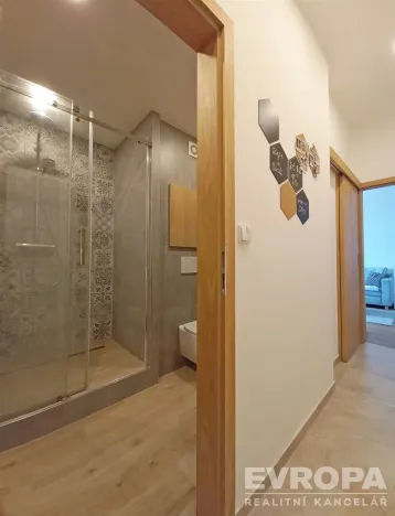 Prodej bytu 2+kk, Olomouc, Jeremenkova, 54 m2